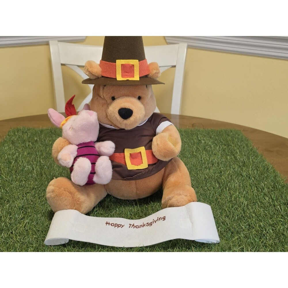 Vtg Disney Winnie the Pooh Pilgrim & Piglet Indian Thanksgiving Plush 13" W/Sign - Picture 4 of 12